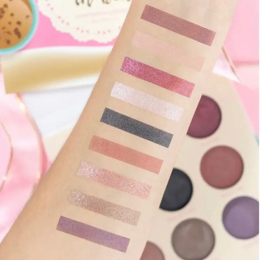 Beauty Bakerie Breakfast in Bed Eyeshadow Palette Muted Neutrals‎ Matte Shimmer